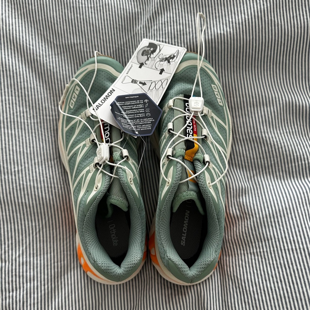 NEW unworn Salomon Wmns XT-6